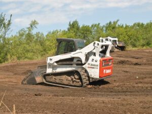 BÁN VÀ CHO THUÊ XE XÚC LẬT ĐA NĂNG BOBCAT T770