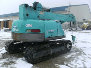 CHO THUÊ XE CẨU BÁNH XÍCH MINI 4.9 TẤN KOBELCO CK90UR