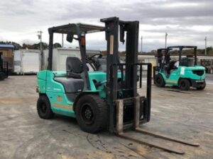 CHO THUÊ XE NÂNG HÀNG 3 TẤN SUMITOMO 13-FD30PVIIHA
