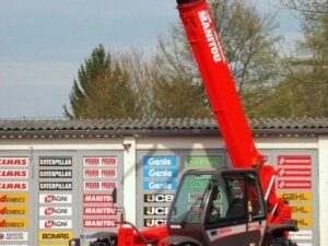 XE NÂNG ĐA NĂNG 4 TẤN MANITOU MT1740
