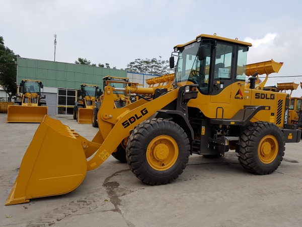 Dịch vụ thuê xe xúc lật tại Điền Lư